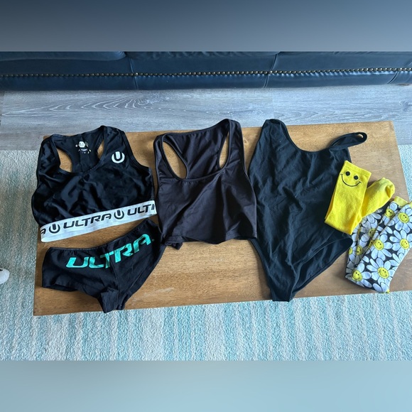 Huge Bundle of Rave / Festival Outfits - iheartraves littleblackdiamond etc. - Picture 3 of 6